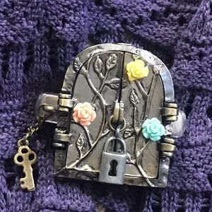 COPY - Fairytale magical door Lularoe Clip sweate…